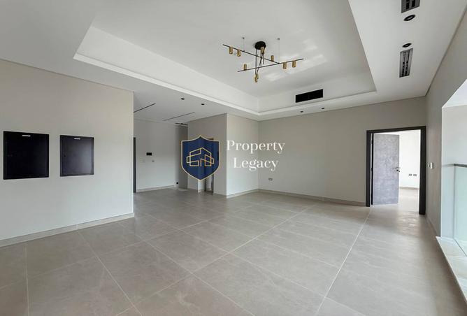 125183603 - Property Image 3