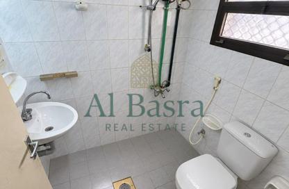 Apartment - Studio - 1 for rent in Al Niyadat - Al Ain