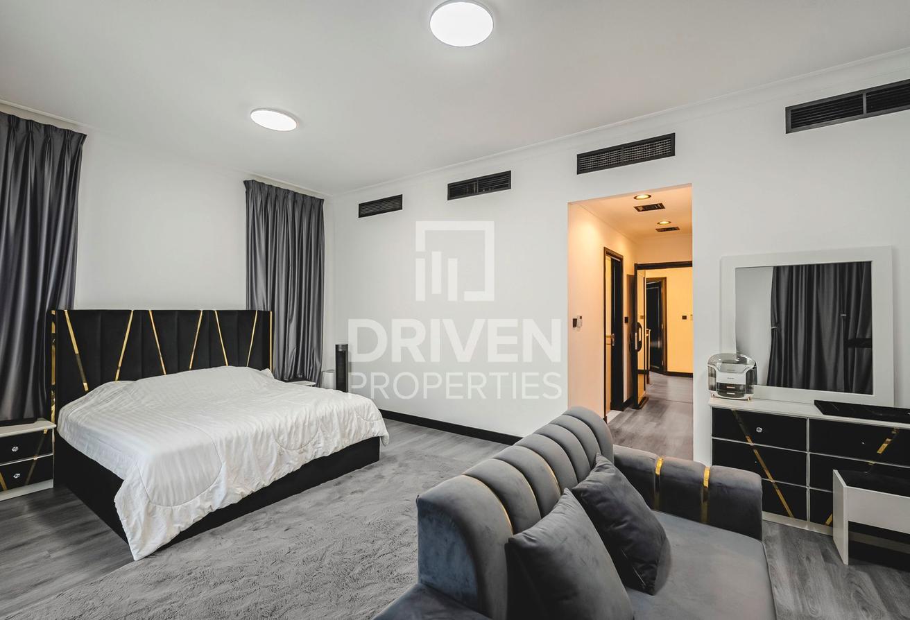 Fully Upgraded and Furnished | Vacant Villa photo 15