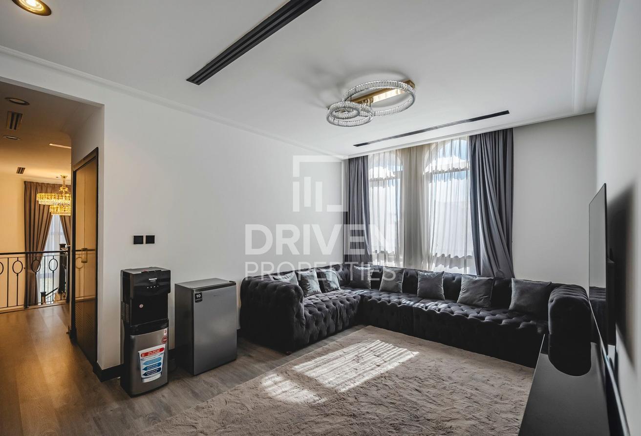 Fully Upgraded and Furnished | Vacant Villa photo 7