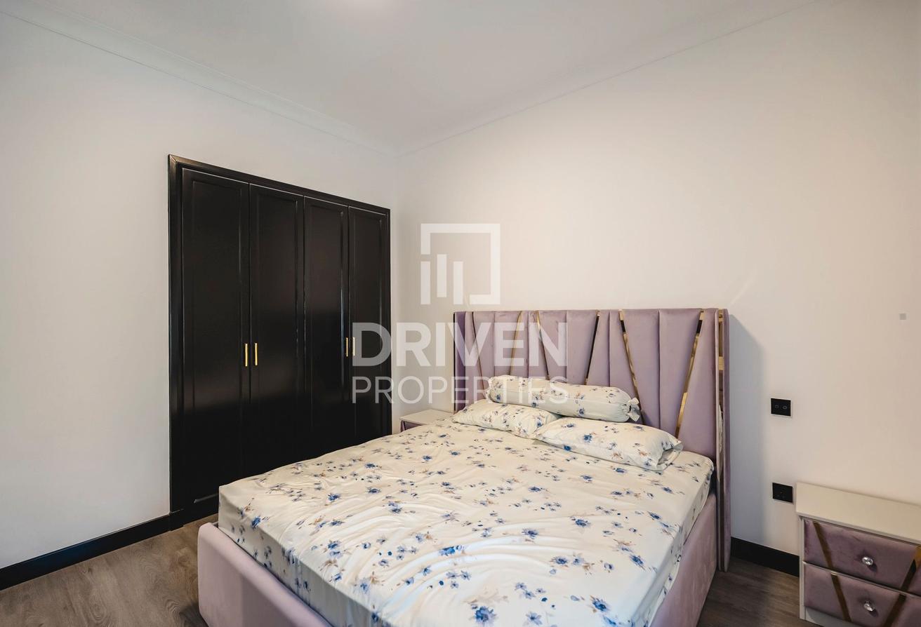 Fully Upgraded and Furnished | Vacant Villa photo 11