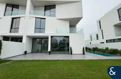 فيلا - 5 غرف نوم - 5 حمامات للايجار في فيلات كوريسيا 2 - البراري - دبي فيلا - 5 غرف نوم - 5 حمامات للايجار في فيلات كوريسيا 2 - البراري - دبي