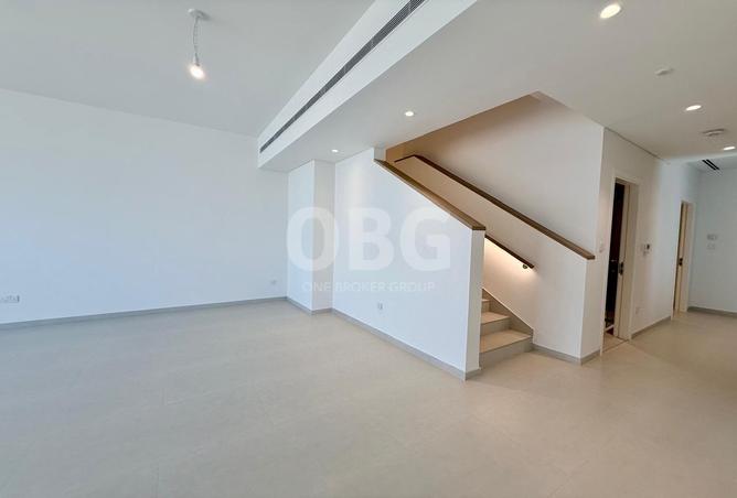 120663156 - Property Image 2