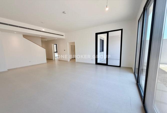 120663156 - Property Image 2