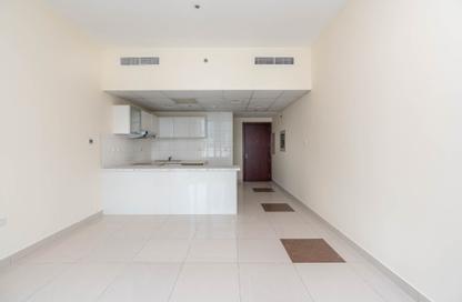 Apartment - 3 Bedrooms - 3 Bathrooms for rent in Marina Wharf 2 - Marina Wharf - Dubai Marina - Dubai Apartment - 3 Bedrooms - 3 Bathrooms for rent in Marina Wharf 2 - Marina Wharf - Dubai Marina - Dubai