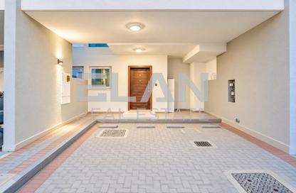 Villa - 3 - 3 for rent in Albizia - Damac Hills 2 - Dubai Villa - 3 - 3 for rent in Albizia - Damac Hills 2 - Dubai