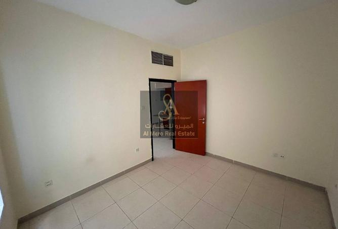 82810003 - Property Image 2