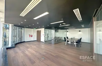 مكتب - استوديو للايجار في القلعة - الخليج التجاري - دبي