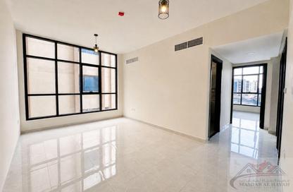 Apartment - 2 Bedrooms - 3 Bathrooms for rent in Muwaileh 29 Building - Muwaileh - Sharjah