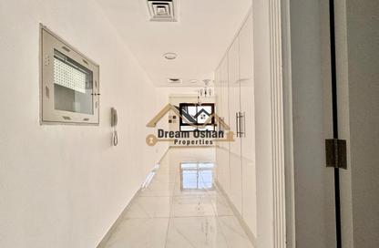 Apartment - 2 Bedrooms - 3 Bathrooms for rent in Dome Tower - Al Jaddaf - Dubai