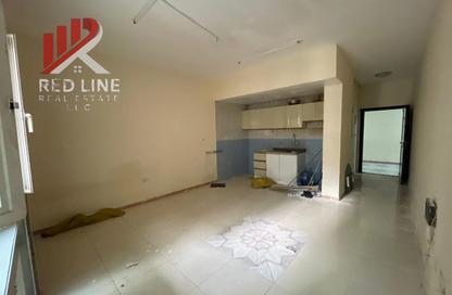 Apartment - Studio - 1 Bathroom for rent in Al Qulaya'ah - Al Sharq - Sharjah Apartment - Studio - 1 Bathroom for rent in Al Qulaya'ah - Al Sharq - Sharjah