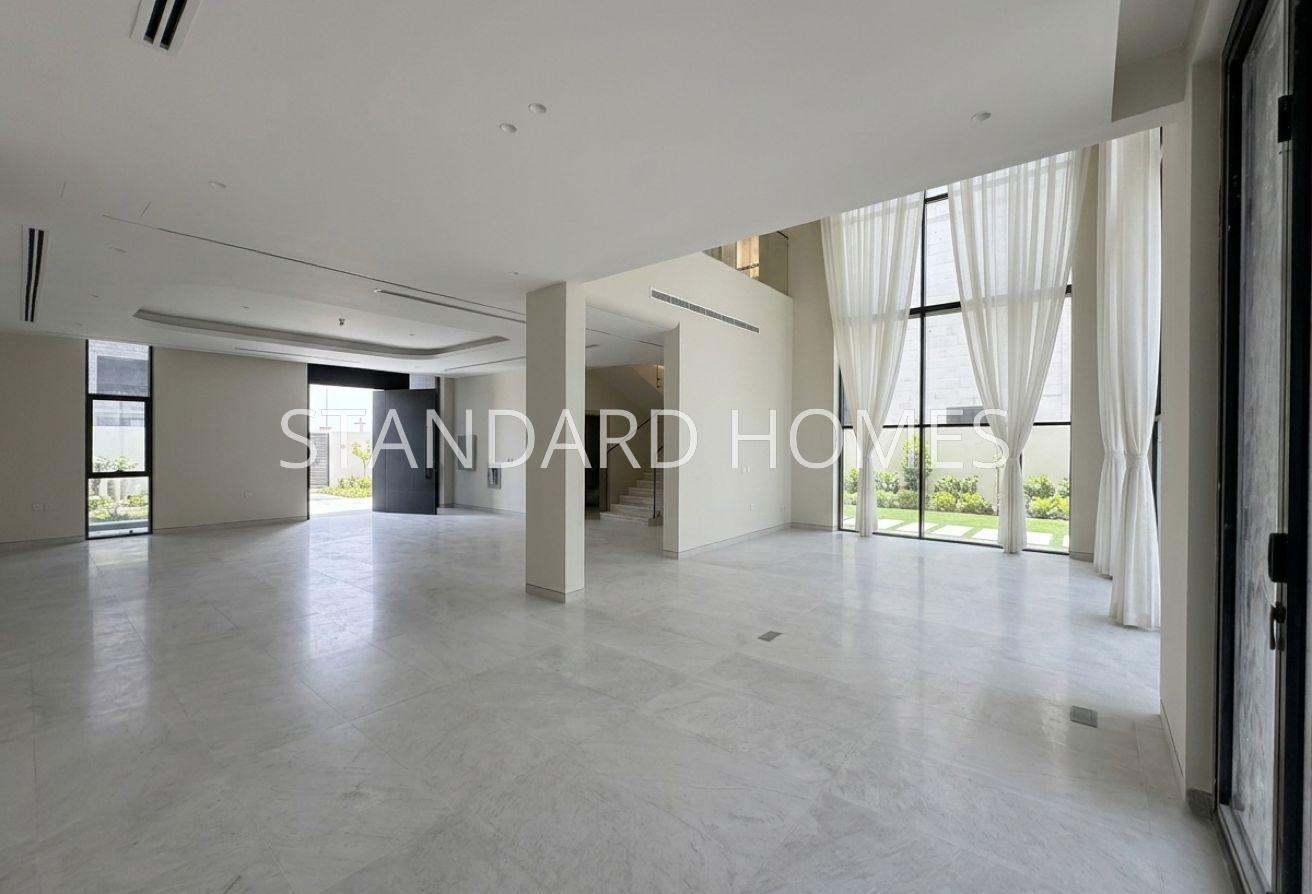 Luxury 13,677 Sq Ft Plot Villa | Pool, Jacuzzi & C photo 5