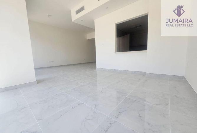 56131866 - صورة العقار 3