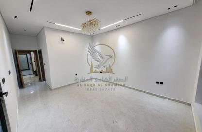Townhouse - 5 - 5 for rent in Al Zaheya Gardens - Al Zahya - Ajman