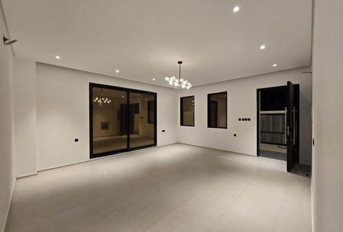 134603225 - Property Image 2