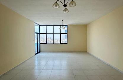 Apartment - 3 Bedrooms - 3 Bathrooms for rent in Falcon Towers - Ajman Downtown - Ajman