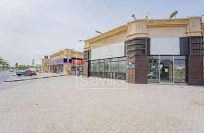 Retail - Studio for rent in Al Butina 9 Building - Al Butina - Sharjah