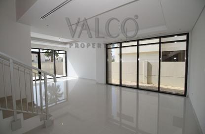 Villa - 3 Bedrooms - 5 Bathrooms for rent in Pelham - Akoya Park - Damac Hills - Dubai