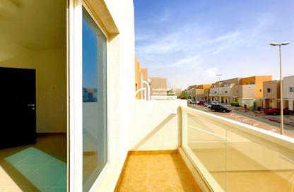 Villa - 3 Bedrooms - 4 Bathrooms for sale in Contemporary Style - Al Reef Villas - Al Reef - Abu Dhabi