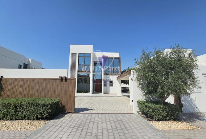 73110890 - صورة العقار 2