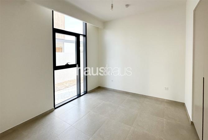 128810210 - Property Image 3