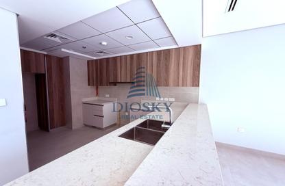 Apartment - 4 Bedrooms - 4 Bathrooms for rent in The Double - International City Phase 2 - Al Warsan 4 - Al Warsan - Dubai Apartment - 4 Bedrooms - 4 Bathrooms for rent in The Double - International City Phase 2 - Al Warsan 4 - Al Warsan - Dubai