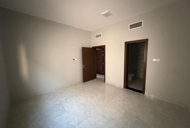 71085219 - صورة العقار 3