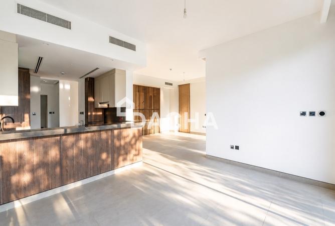 126566555 - Property Image 2