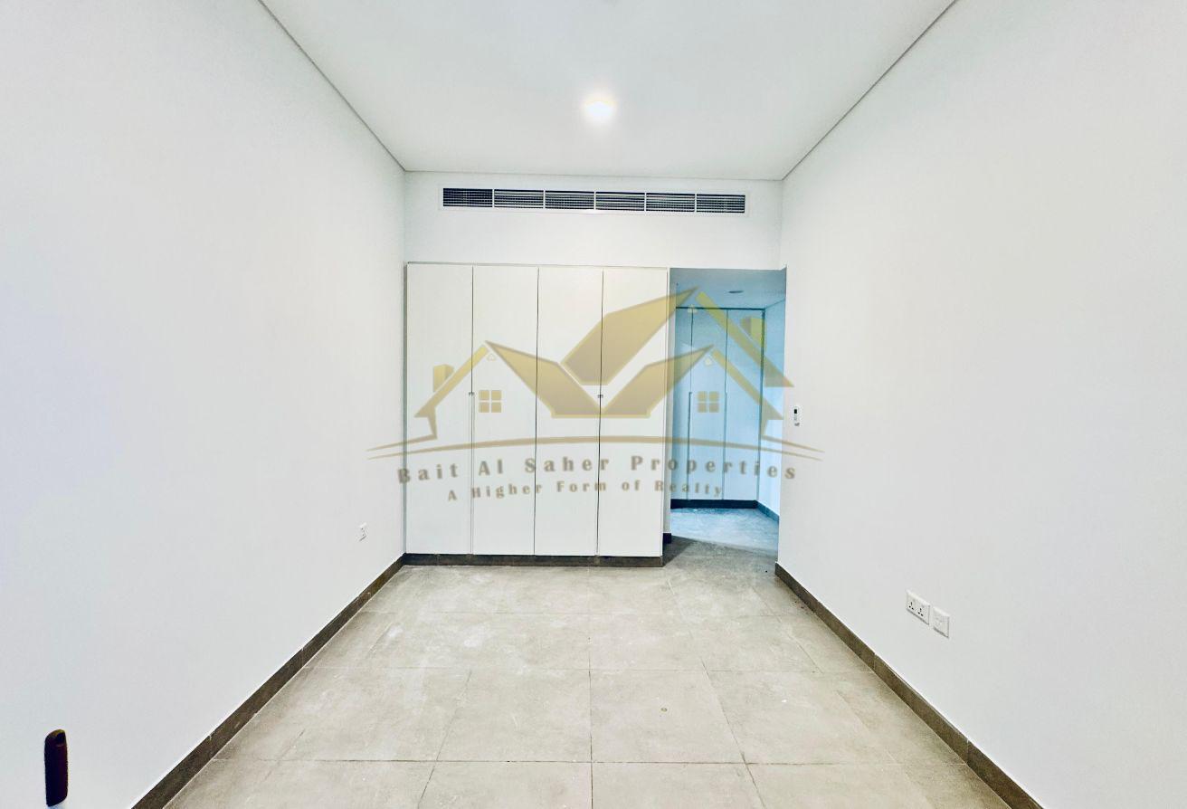 1 BR Apartment with Landmark Views | Gym photo 4