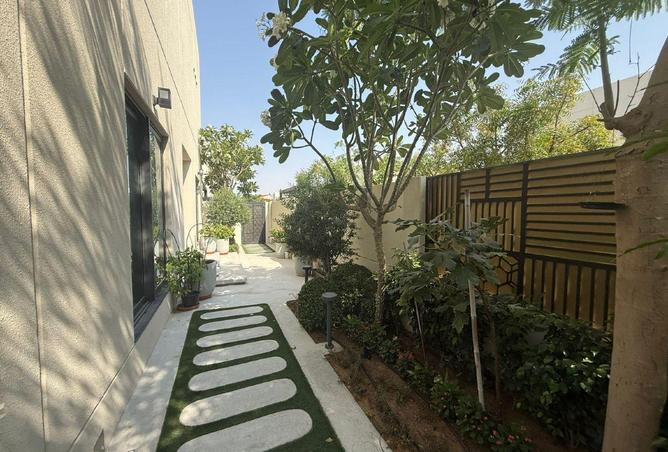 84063329 - Property Image 3