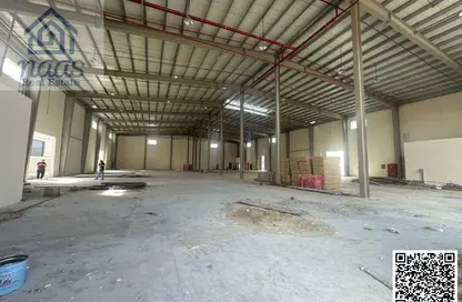 Warehouse - Studio - 2 Bathrooms for rent in Umm Al Thuoob - Umm Al Quwain