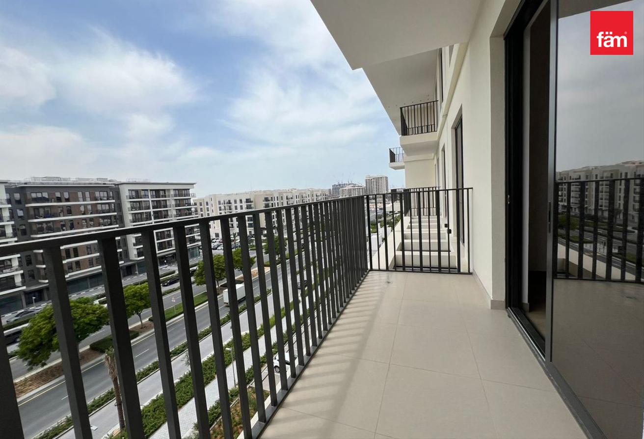 Brand New | Spacious | Modern | Boulevard View. photo 5