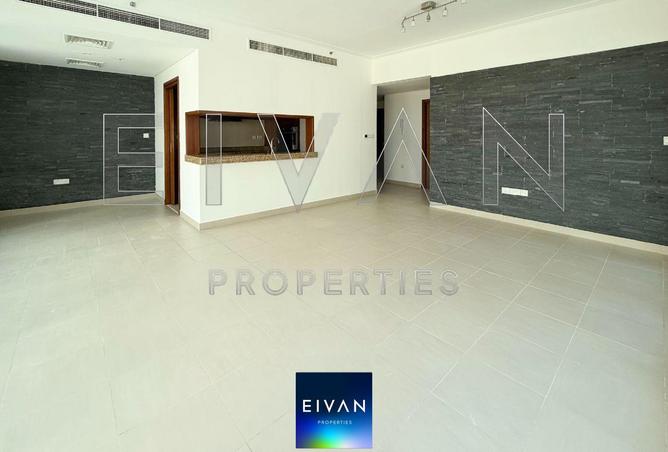 76963373 - Property Image 2