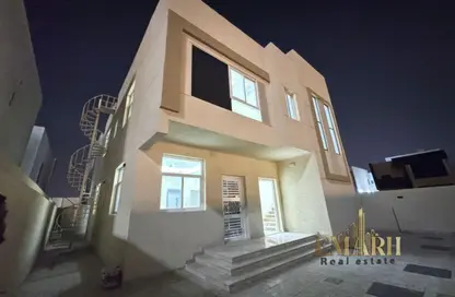 Villa - 4 Bedrooms - 5 Bathrooms for rent in Al Zaheya Gardens - Al Zahya - Ajman