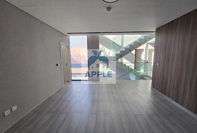 104685028 - Property Image 3