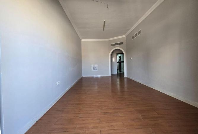 58568006 - Property Image 3