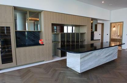 Apartment - 5 - 6 for sale in Jumeirah Living Business Bay - Peninsula - Business Bay - Dubai