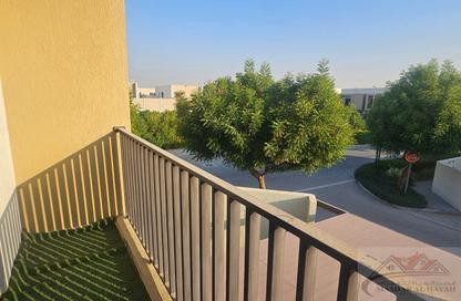 Townhouse - 4 - 5 for rent in Nasma Residence - Al Tai - Sharjah