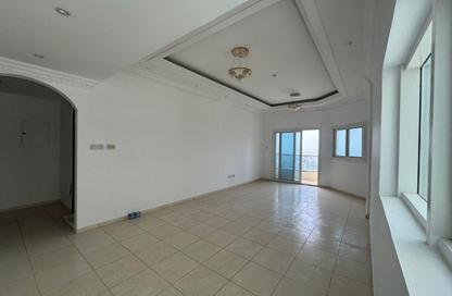 Apartment - 3 Bedrooms - 3 Bathrooms for rent in Thuraya Al Majaz Building - Al Majaz 3 - Al Majaz - Sharjah