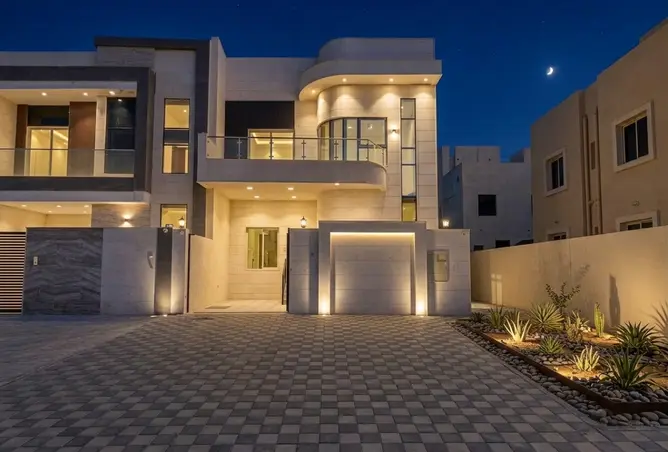 156009353 - Property Image 2