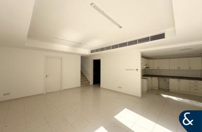 Villa - 3 Bedrooms - 3 Bathrooms for rent in Springs 8 - The Springs - Dubai Villa - 3 Bedrooms - 3 Bathrooms for rent in Springs 8 - The Springs - Dubai