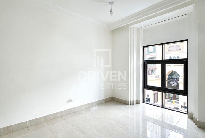 76163289 - Property Image 3