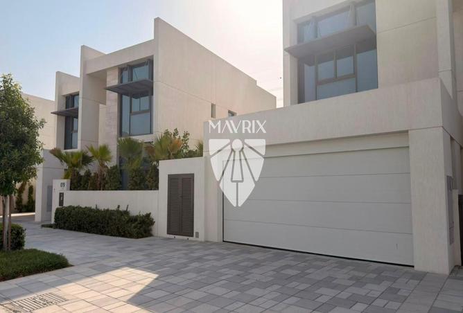 135607149 - Property Main Image