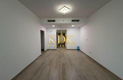 Apartment - 1 - 1 for rent in Bloom Towers B - Bloom Towers - District 10 - Jumeirah Village Circle - Dubai