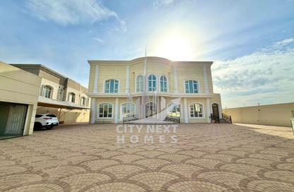 Villa - 7 Bedrooms - 7+ Bathrooms for rent in Nad Al Sheba 2 - Nad Al Sheba - Dubai