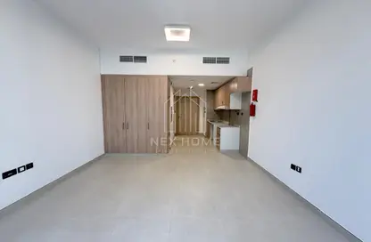 Apartment - Studio - 1 Bathroom for rent in Karimian 3 - Jumeirah Garden City - Al Satwa - Dubai