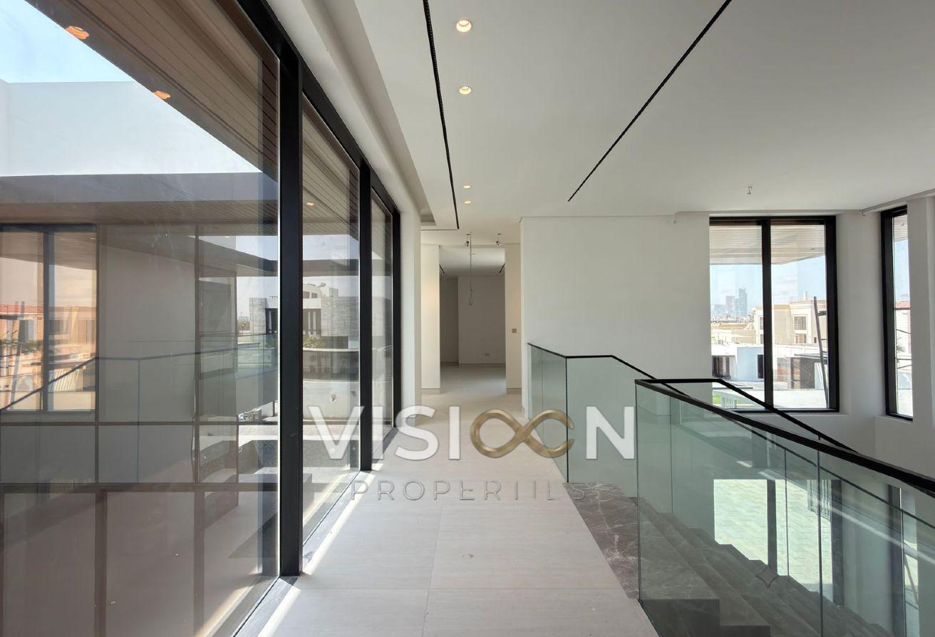 Brand-New | Luxury Villa |Private Pool |Elevator photo 8