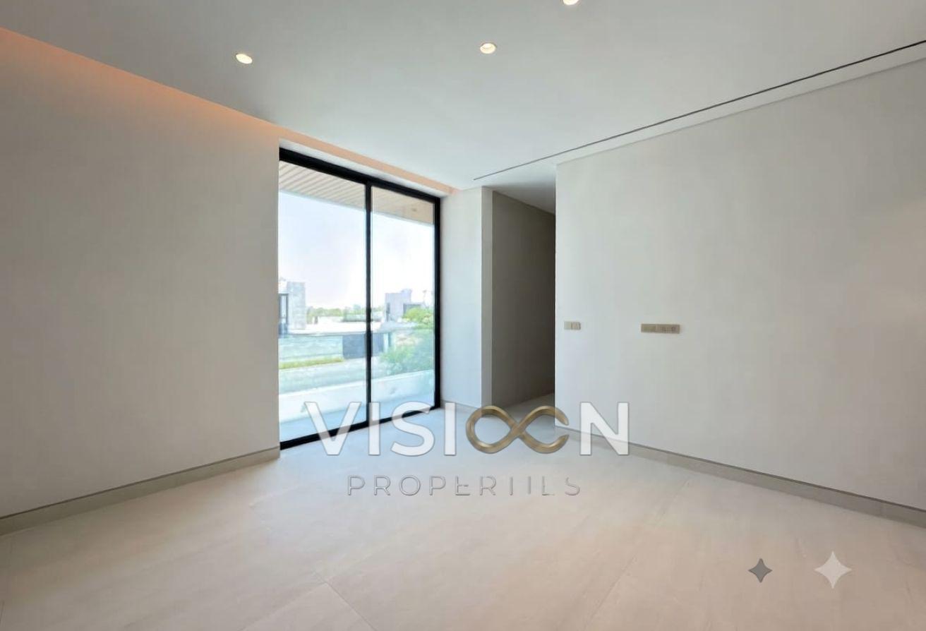 Brand-New | Luxury Villa |Private Pool |Elevator photo 18