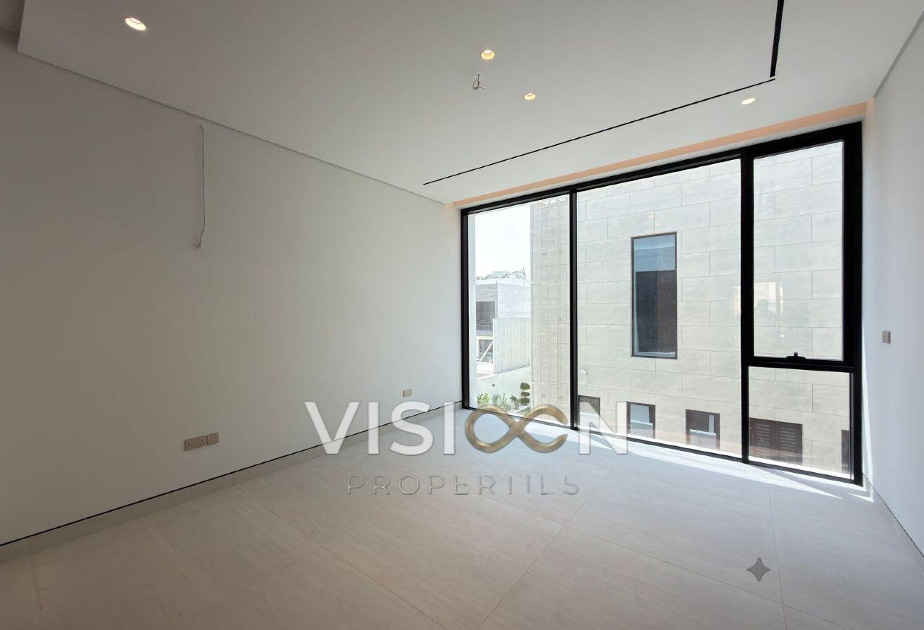 Brand-New | Luxury Villa |Private Pool |Elevator photo 15