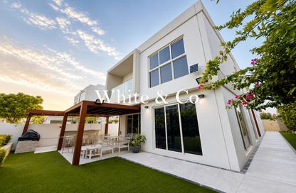 Villa - 5 Bedrooms - 6 Bathrooms for sale in Arabella Townhouses 3 - Arabella Townhouses - Mudon - Dubai